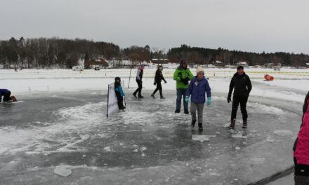 World Record Breaking Ice Carousel in Little Falls, Minnesota