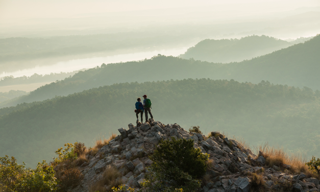 Hiking In Little Rock: 5 Best Hiking Trails Off The River Road!