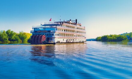 USA River Cruises Mark Twain Upper Mississippi Cruise